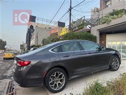 کرایسلەر 200